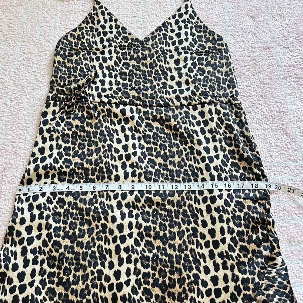NWT L&B Leopard Satin Mini Dress Size Large Ruffles Festival Cocktail Party Boho - Picture 8 of 10